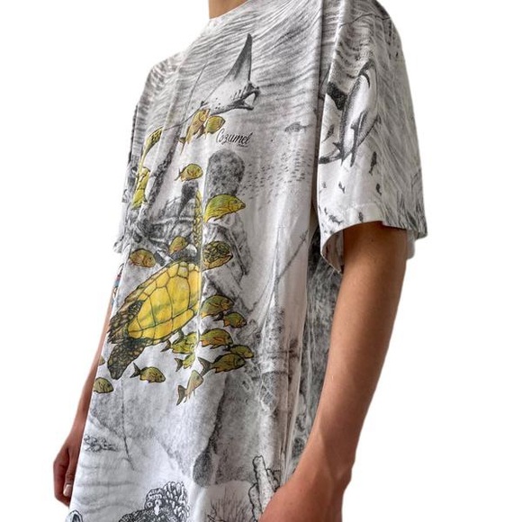 *SOLD* Single Stitch Scuba dive all over print tee - Picture 3 of 4